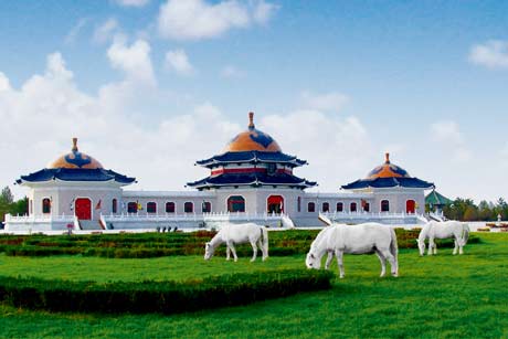 3 Day tour to Grassland-Desert-Genghis khan Tomb